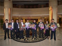 許寶平董事長在黎明國際酒店接待家鄉(xiāng)父母官